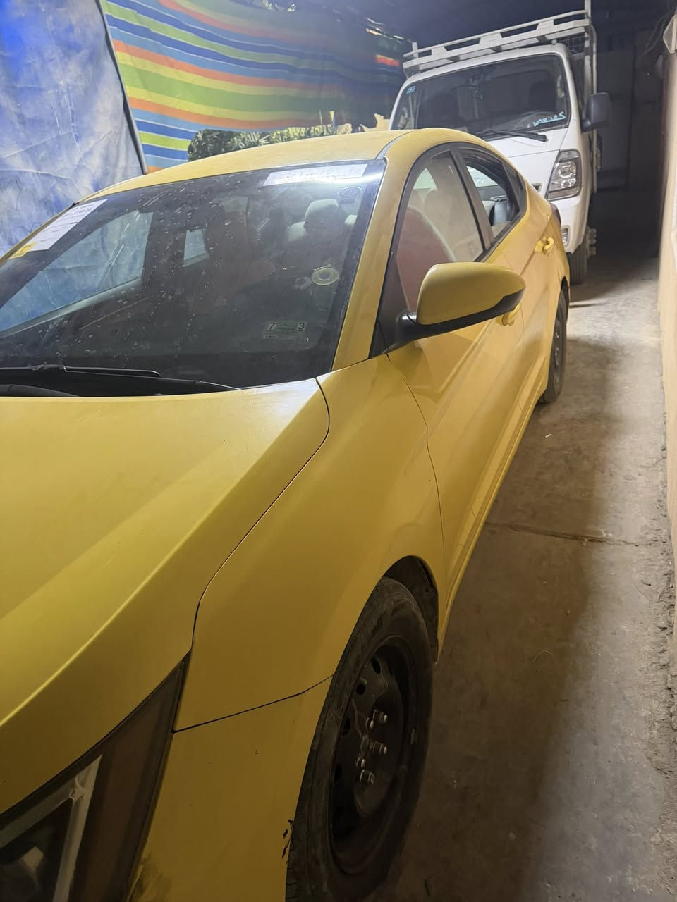 السلام عليكم الانتره موديل ٢٠١٩
بغداد وارد امريكي حادث جاملغ ونبيد البنيد امبدل  

مال بيت 

السعر ١٢٥ وبيهه مجال بسيط غير متواجد ع فيس 

***********
