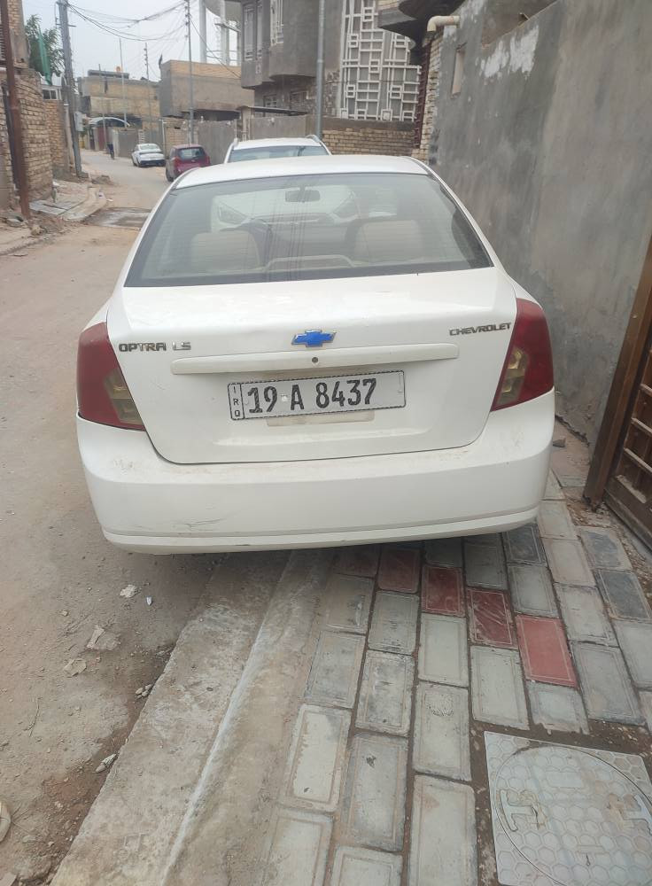 سلام عليكم
اوبترا خليجي اوتوماتيك 2011 لون ابيض رقم كربلاء الجديد تحويل وهزة جديدة باسمي  مصروف عليه ما بيه نقص تخم تاير جديد بيه 3 قطع صبغ (بدون دواخل)والسونار موجود وية الصور سيارة حدادية نظيفة مكينة وگير خير من الله مكان السيارة (كربلاء -قضاء طويريج )

السعر (76)ورقة وبي مجال قليل للشراي موجود فقط اتصال ما اجاوب بالخاص 

*********** كربلاء, العراق
