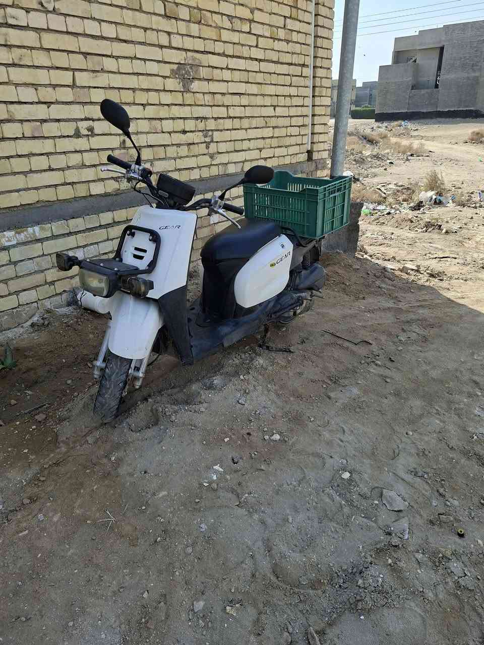 للبيع دراجه يوماها بيكم نضيفه محور مكينه بريز السعر ٦٥٠ وبيها مجال رقم ***********
