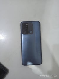 هذا جهاز تكنو 8cكلش نظيف كامرة شغالة بطارية زينة ذاكره 128 السعر 100ال...