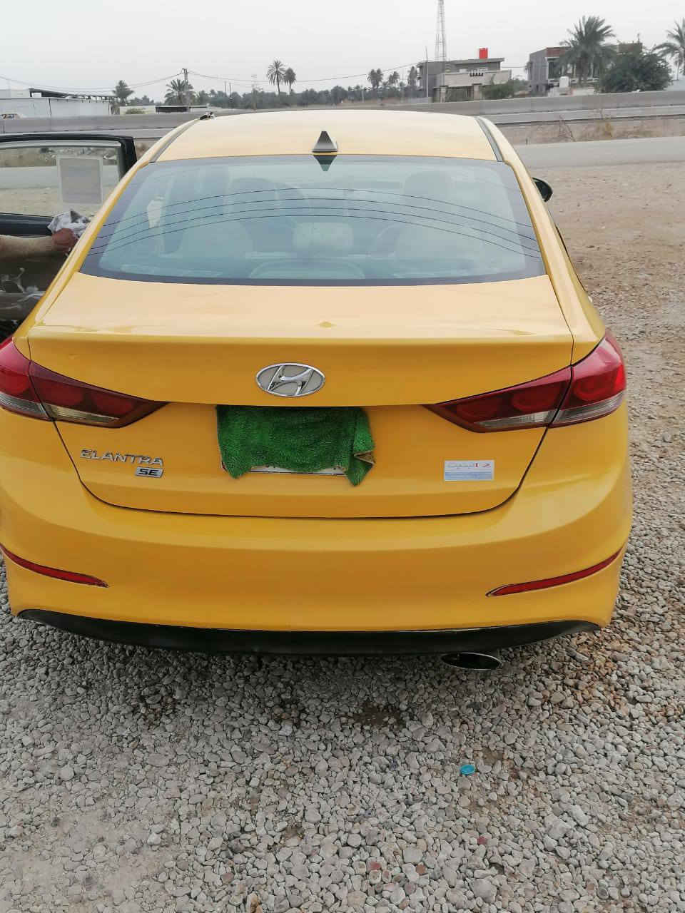 السلام عليكم
للبيع النترا موديل 17
الون برتقال مصفر 
ماشيه 115
حادث جاملغ وبنيد بدون دواخل 
رقم بغداد بسمي 
جاهزه كير حداديه مكينه  تايرات 
السعر 125$
للاستفسار الاتصال ***********
