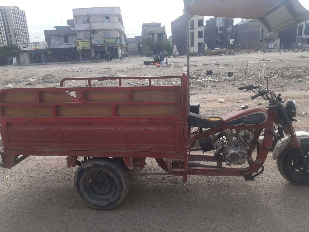 سلام عليكم ستوته للبيع محركها جديد مامفتوح تشتغل هندر واحد مال شغل السعر ٥٥٠ وبيها مجال قليل ساكن بغداد الغزاليه الهياكل  الهاتف ***********
