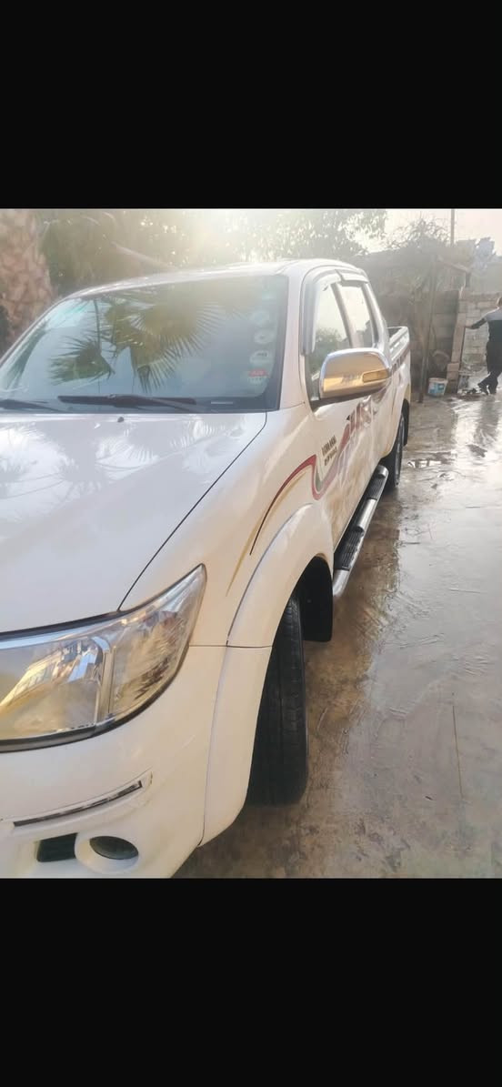 السلام عليكم  البيع بيكم تيوتا موديل  13بدون صبغ 4×4رقم شمال ***********
