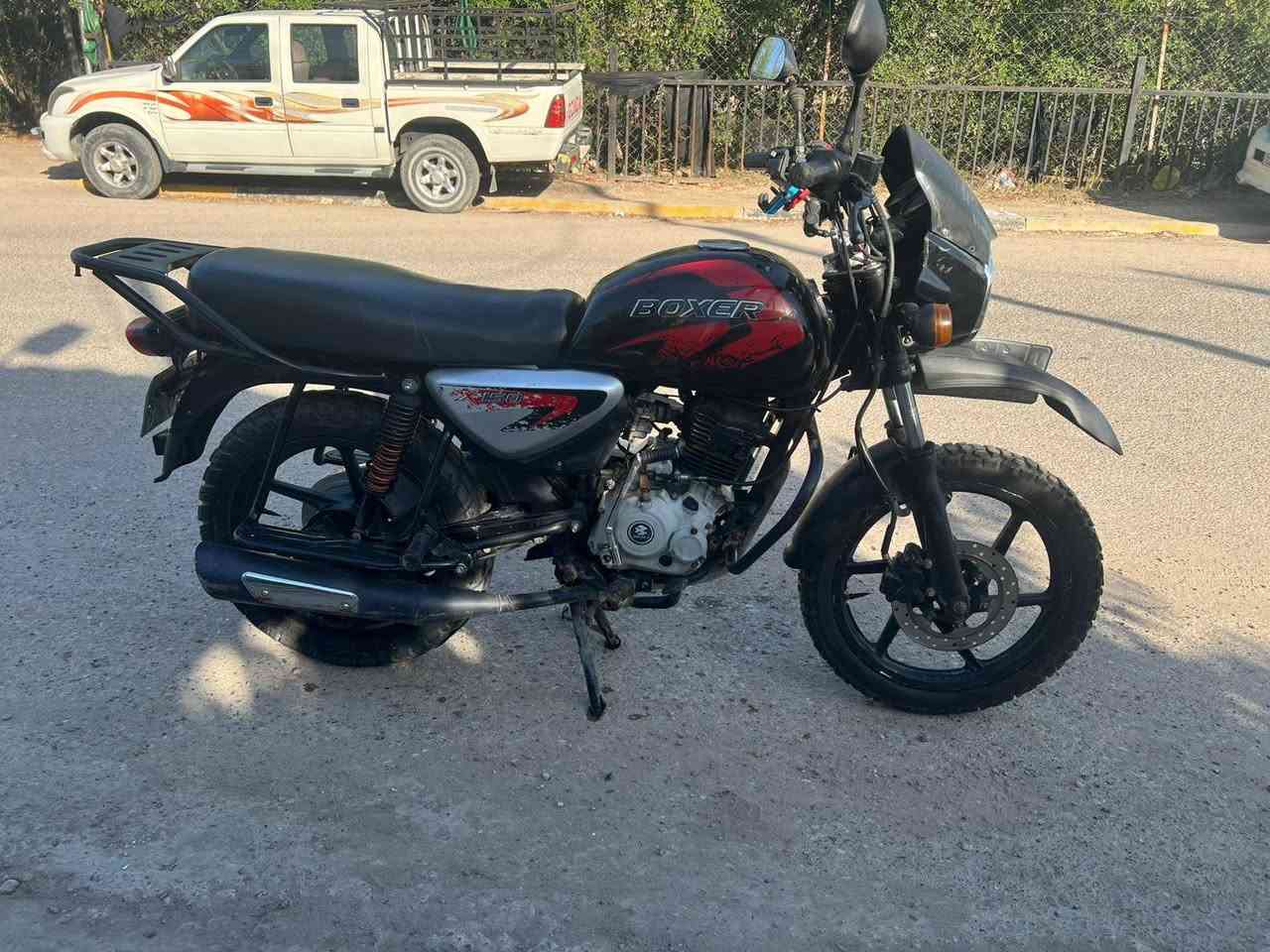 دراجه بوكسر للبيع موديل 22 شهر 11 السعر 1,850 وبيها مجال بوكاني بغداد رقم سنويا انجليزي***********
