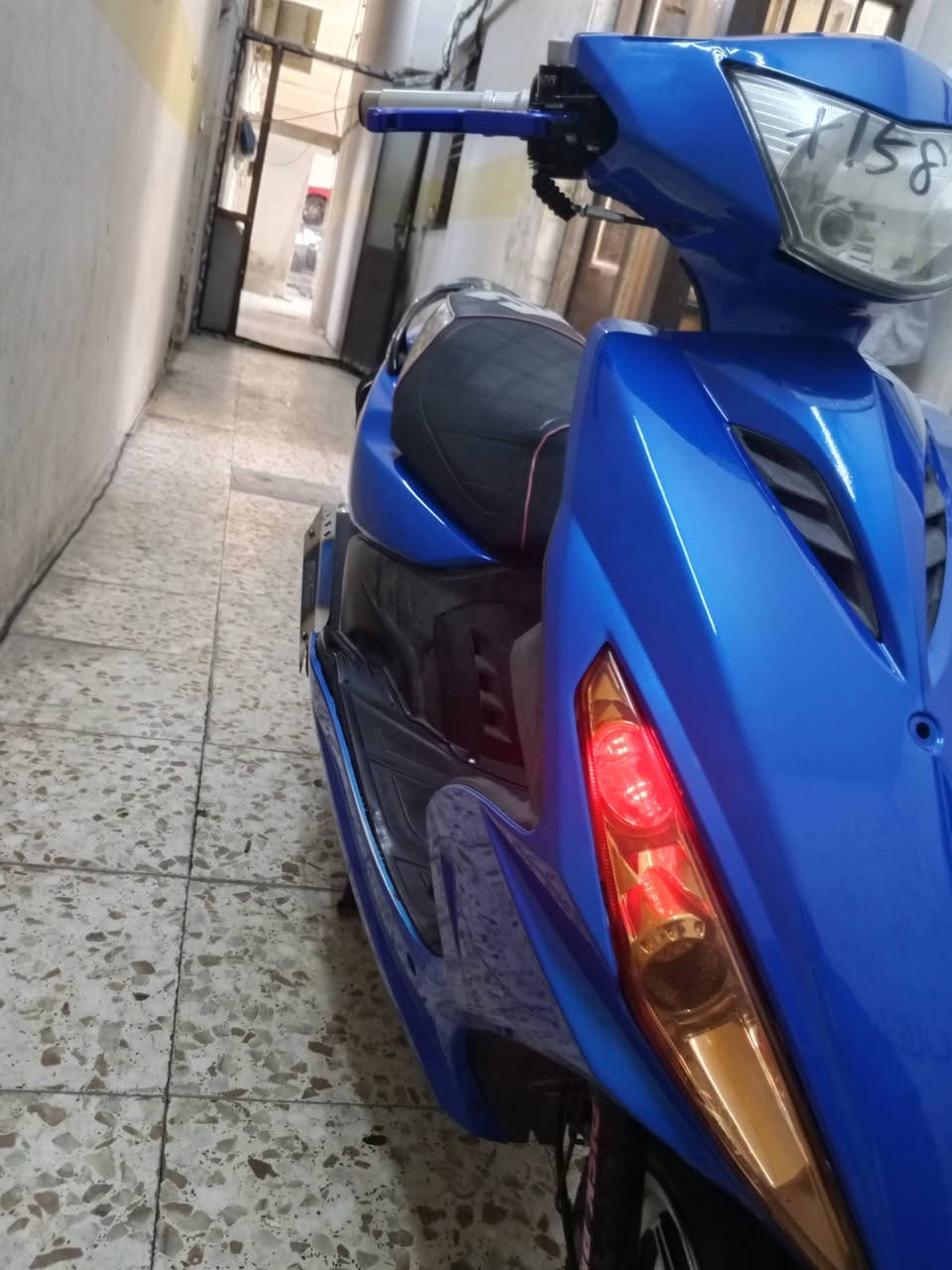 سلام عليكم ماكس مضلع للبيع مكينة بلديه سلف هندر كهربائي كلها شغاله صلنصه رياضي كلجات رياضي 
درجة بلد سعر 550بيه مجال بغداد غزاليه***********
