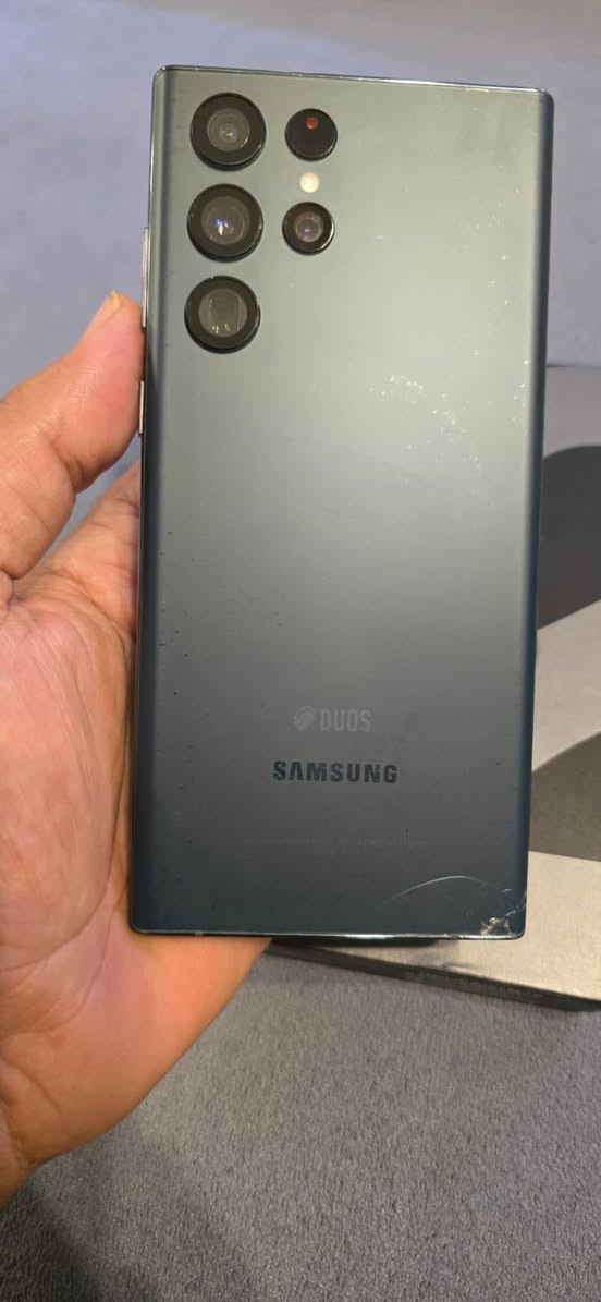 سلام عليكم كلبي جهاز s22ذاكره 256 جهاز نضيف وكلشي ما مبدل بيه  بس ضربه خفيفه بل ضهر وسعره 550 وبي مجال بسيط بكاني بلديات رقمي *********** الله شاهد جديد ستخدام مال بيت وثاني شي اني اريد اجيب s23
