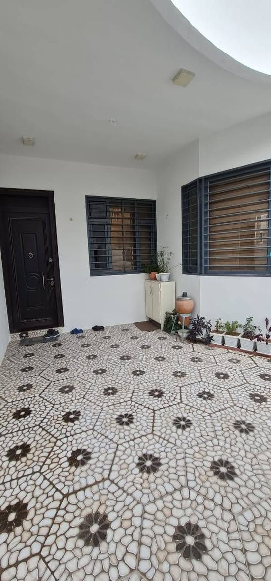 🌹بەناوی خودای گەورە🌹
🙋ســـلاو هــەڕاج هـــات هــات🙋
🎯نــڕخی 11 دەفتەر مـعامـەڵـە
🏦ئەم خانوە بۆ فرۆشتن
♦کەلار _گەرەکی فەرمانبەران
♠ڕووی. قـیبـلـە
♠ڕوبەری 190م۲
🔹15 پـانـە
🔸12.67 درێژە
♦خاوەنی بەدڵ و گیان کردوێتی👉
♣خانویەکی زۆر پاک و خاوێن
♦بــــرا ڕووکــن
♠ڕێک پشت بەخـشـیـن
♥فـول دکتی بـۆ کـراوە
♦کـەوانـتـەرەکەی لـەگـەڵـدایـە
🔸نزیک قوتابخانە و مــزگـەوت
♦مەوقعێکی زۆر جوانی هەیە
♦دراوسێ زۆر چاکە
♦ماڵی دۆســـــتـــــــە
♦بۆ زانینی نرخ خاڵێک لە کۆمێنت دانێن
♦ئەم خانووە پێکهاتووە لە یـەک قات نـیـو

🔶 مــــــــــــــــــیوان 🪑🚪
🔶 مطــــــــــــــــــبخ 🫖🍽️
🔶 مساعد مطــــــبخ 🍽️🫖
♦ سێ ژوری نوستن
♠هـــــــــــۆڵ
🔶 ڕۆشـــــــــــــنایی 🪟
🔶 مشتەمــــــــەلات 🛁🚿
🔺حـــمــــام،سـەرئــــاو

♦هــــــــەورەبــــــــان

🌸🌸🌹🌹🌸🌸🌹🌹🌸🌸🌹🌹🌸🌸🌹🌹🌸🌸
🔴بۆزانیاری زیاتر پەیوەندی📲بکەن بە
💮📳نوسینگەی ئـەیـوب 📳
ناو نیشان شـــــــــــــەهــــیـــــدان شــــــــخــــــــــارتــــــەکـــــە
🏌🚴 ***********🏃🏃
 تەنیشت جـۆز و لـۆز
🍁🍁🍁🍁🍁🍁🍁🍁🍁🍁🍁🍁🍁🍁🍁🍁🍁🍁
👇لایکی پەیجە کەبـکەن بــەرک نە بێت👇
👇بۆ فرۆشتنی موڵکەکانتان بە خێرایی👇
ن🌸🌹🌹🌹🌸🌸🌸🌸🌹🌹🌹🌸🌸🌸🌸

#_نوسینگەی_.........🌹ئــەیــوب🌹
#_بۆ_کڕین_و_فرۆشتن_و_بەکرێدانی_هەموو_جۆرە_موڵکێک
#_خانوو_زەوی_شوقە_دوکان_باخ_دۆنم #_کەلار و ناحیەی ڕزگاری و لــە گـشت گــەەرمیـان

#‌‌_ئێوەی بەڕێزیش گەر موڵکتان هەیە دەتانەوێ بیفرۆشن
یان دەتانەوێ بەکرێی بدەن ئەوا دەتوانن تەواوی زانیاریەکان
#_ناونیشانی تەواوی موڵکەکەت،
#_چەن وێنەیەکی موڵکەکەت،
#_نرخی گونجاوی موڵکەکەت،
#بنێرن_بۆ_پەیجەکەمان

                                        *********** ئــەیــوب عـقارات🙋
☎🌹🌹واتس ئاپ
