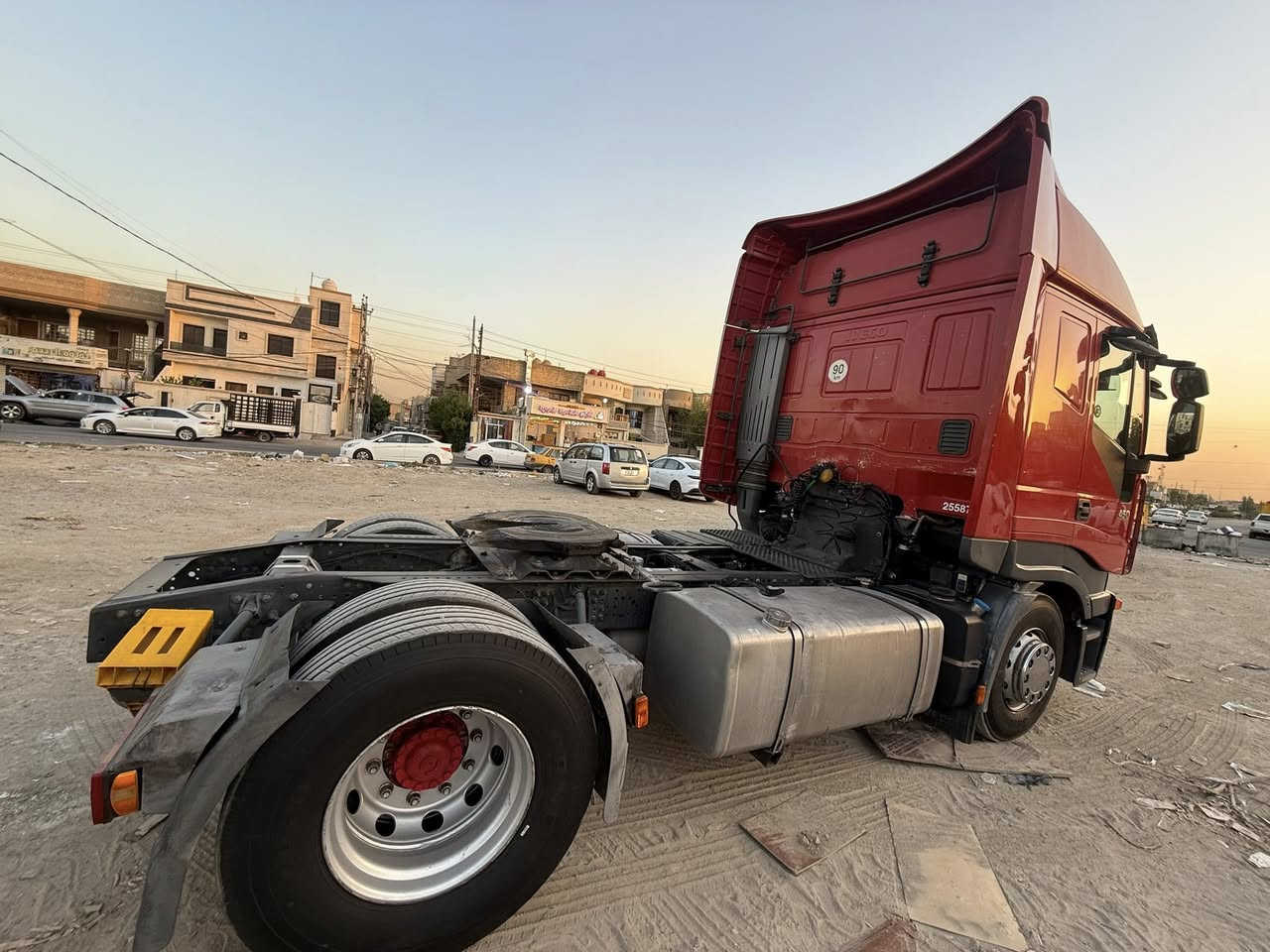 السلام عليكم افيكو ستارلس  2007 كير
عادي مع براد كرونا جهاز 200 ارتفاع  استندر265 سمك 7 سياره جاهزه من كلشي تخم تاير راس وعربانه سياره دهوك رقم انكليزي جديد سياره بسمي ثاني يوم  تحويل شراي يتصل
***********
