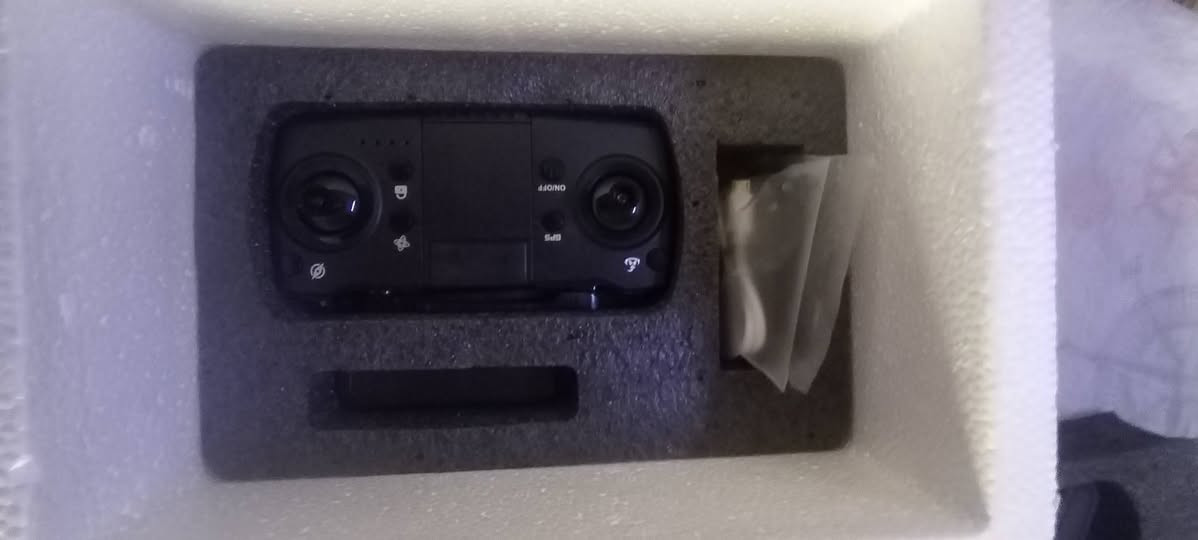 سلام عليكم درون L900 PRO MAX
بعده بلباكيت 
كامره اماميه
كامره خلفيه
الكامرات ٣٦٠ درجه
بطاريه وحده 30 دقيقه طيران
برنامج تتحكم بلطياره بدال الريمونت
ريش احتياط واير شحن للبطاريه
وهواي شغلات بيها
سعرها ٨٥
يوجد توصيل فقط بغداد 
*********** متواجد واتساب
