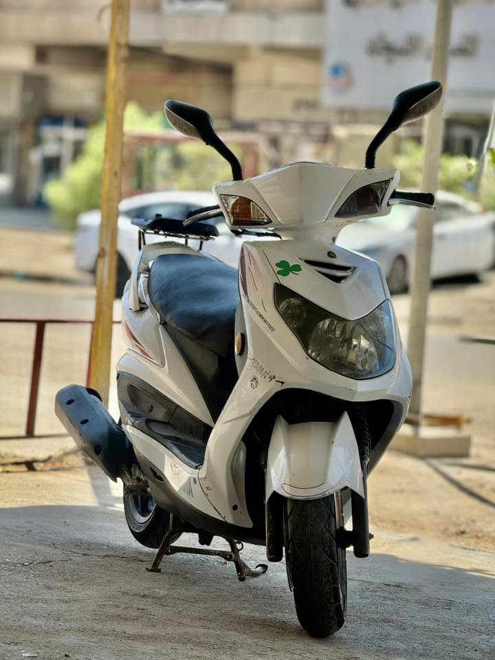 سكنس فحل نوزل خطين  سكليتر خمسنيه الدراجه مكفواله كفاله عامه ا ي نقص مابيه شلعه معدال تخبل كهربيات كله شغاله 
مكينه ناعمه كلش الدراجه احله من الصور وين متحب نروح نفحص او جيب فيتر وياك مكان بغداد البياع السعر ٨٥٠
***********اواق منفيس بيه
