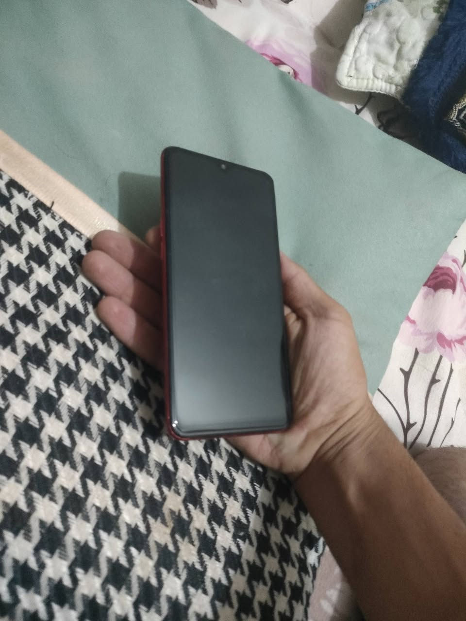جهاز s10a طافي عوزه ايسي ويشتغل شرط يشتغل بس تبدل ايسي سعره 25 كوت فلاحيه ***********
