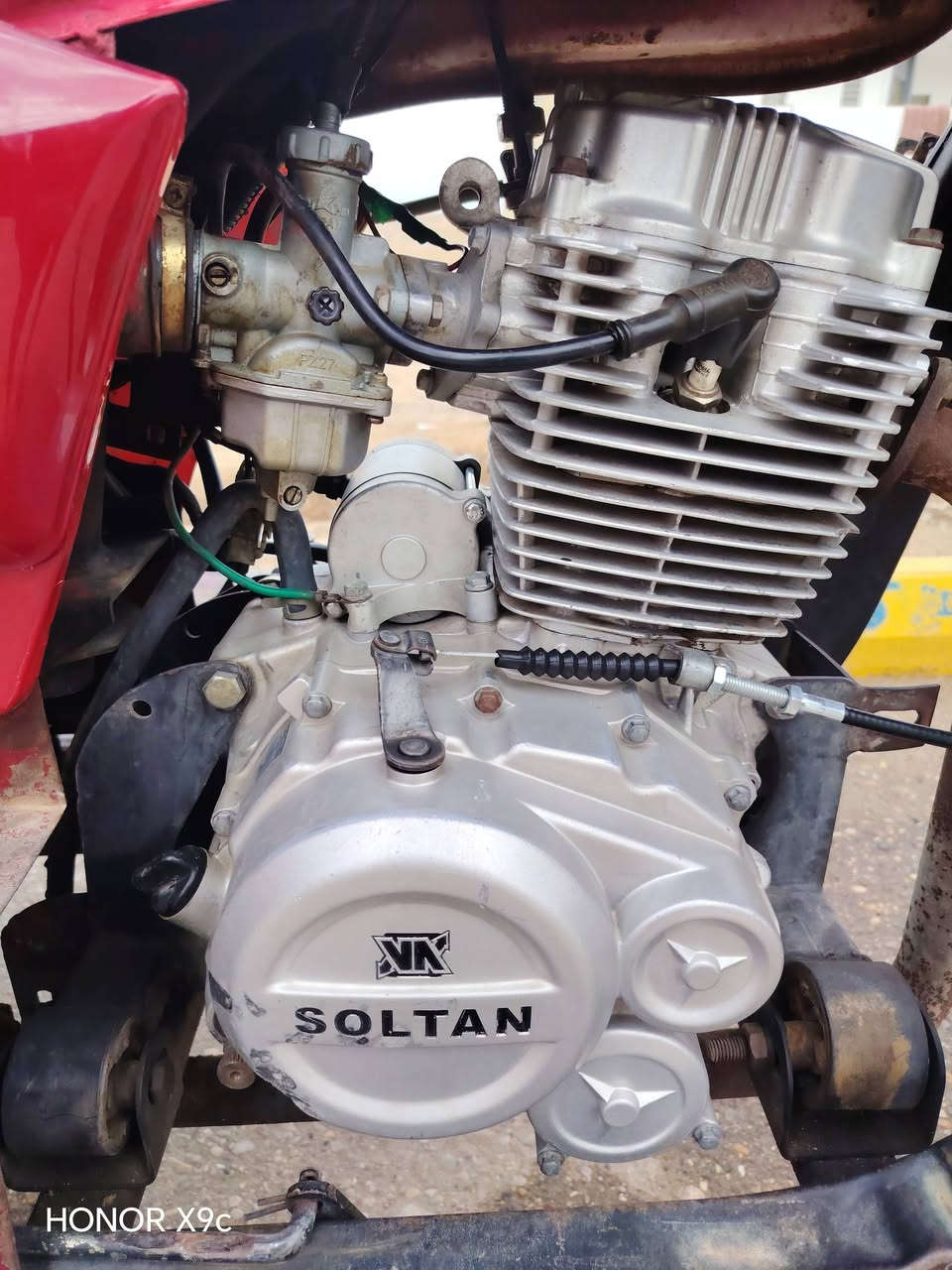 سلام عليكم شباب ستوته للبيع موديلها 19 وكيله سيد خلدون الشراي يتصل على الرقم ***********
