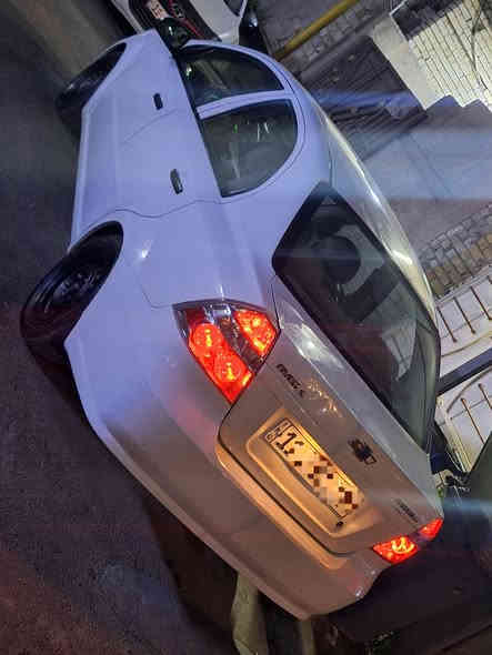 افيو 2011 شركة عامة خليجي رقم بغداد الجديد محرك مفتوح المرغوب كير اوتوماتيك تهم تايرات جدد نضيفه وجاهزة وباقي التفاصيل موضحة في السونار سكني بغداد الدورة ***********
