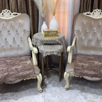 تخم ملكي للبيع 10 مقاعد مع طبله وسطيه السعر 250 للتواصل 07773517488