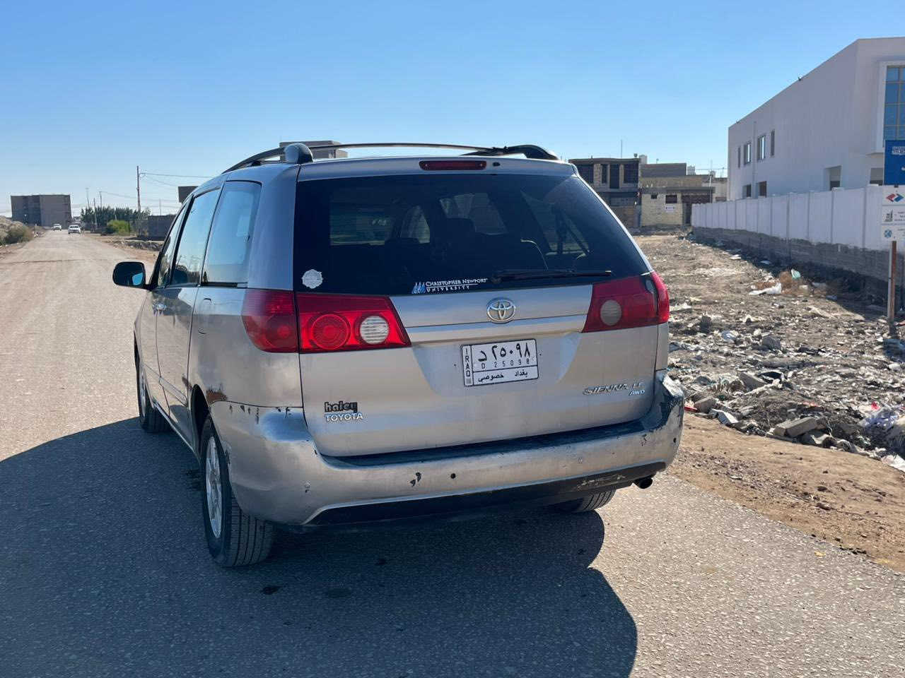 سينا 2008 رقم بغداد باسمي ثاني يوم مداور مواصفاتها :
بيبان السلايد كهرباء
 جنطة كهرباء
 كشن كهرباء
 مثبت سرعة 
كشن تدفئة 
غرفة جديدة
 تخم تاير 
حدادية جديدة
 محرك 6 سلندر 3600
تبريد شغال
بردات بلادية 
95 ورقة وبيها مجال بسيط مكاني القاسم 
رقمي ***********
