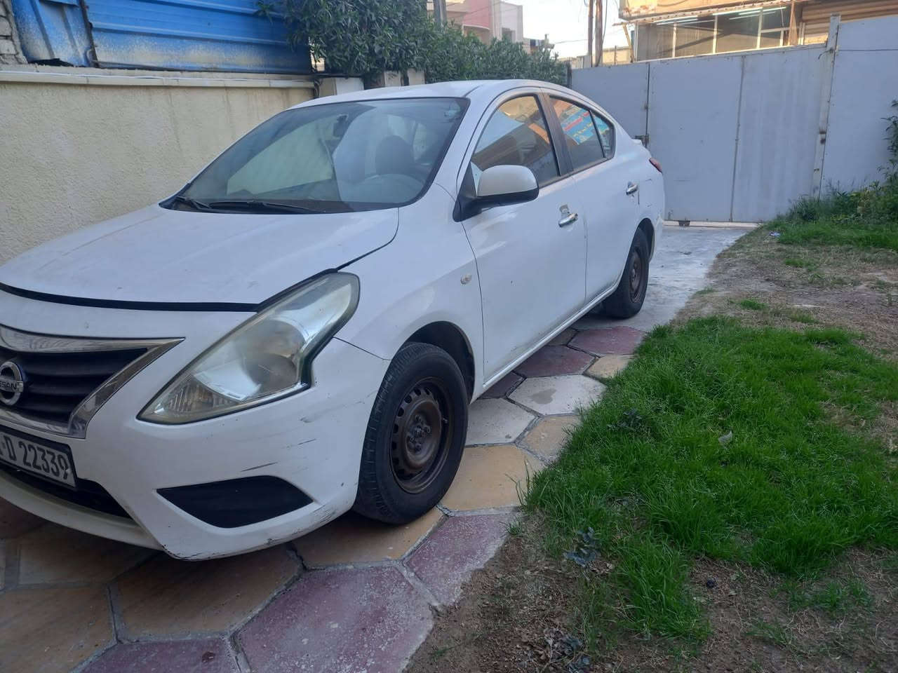 السلام عليكم نيسان سني الهندي موديل 2017 السيارة بيها ملاحظات بسيطة  ***********
