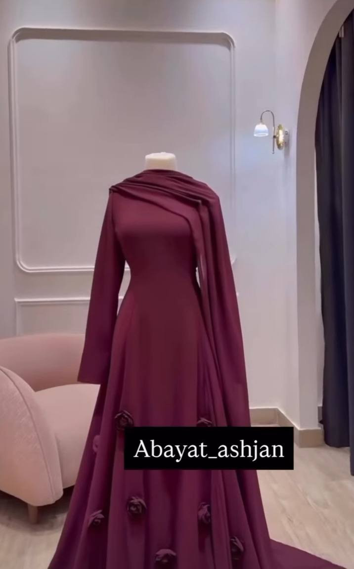 فستان تصميم خاص يم خياطة مبدعه خيطته وصلني يجنن وقماشتة حيل راقي جديد ويا شال ايضآ يلبس وزن 80 
بس الغت الحفله لموسم اخر ودبيعه صار عليه 130 مع التوصيل ابيعه ب110 واكو توصيل .


**إذا كنت صاحب هذا الإعلان وتريد حذفه لأي سبب، رجاءا أرسل رسالة إلى الدعم الفني**