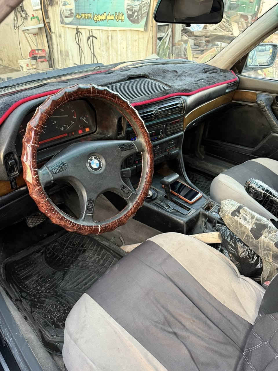 ‏سلام عليكم للبيع بي أم 750 حجمها رقم نجف مدور ثاني يوم مكينة اثنين ونص السعر ٣٥بها مجال ￼ عنوان نجف كوفة الاستفسار***********
