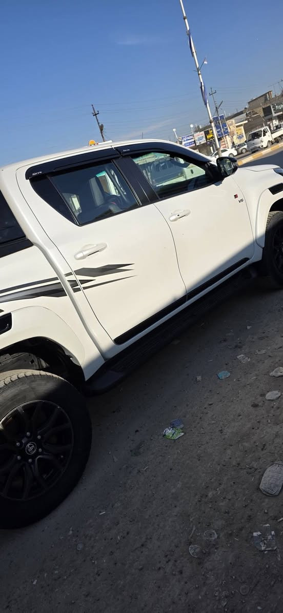 سلام عليكم هايلوكس جي ار فور ويل
موديل 2023.    السعر 388 بيه مجال 
 مكفوله من صبغ بيه بارد موضح بل سونار 
فووول مواصفات 
رقم سيلمانيه تحويل ثاني يوم 
استفسار اتصال ***********
