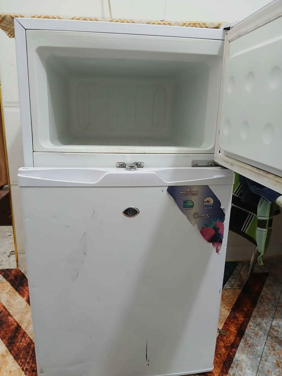 ثلاجة حجم ٧ قدم ديكو شغالة فول سعر ٩٠ ألف عنوان مدينة الصدر حي الصدرين موبايل *********** بغداد, العراق
