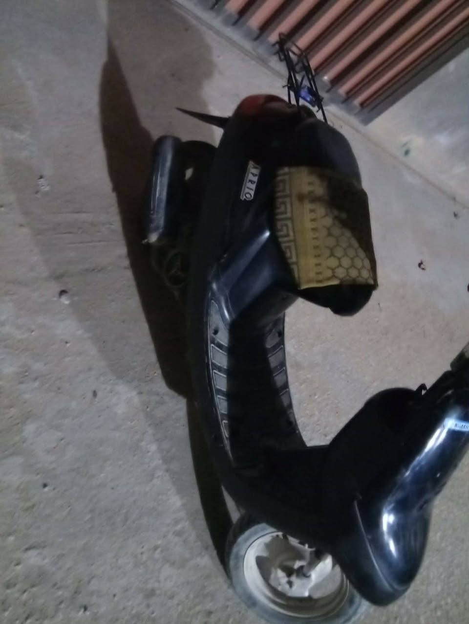 السلام عليكم للبيع السعر 275 الف وبيه مجال 
مكاني كربلاء  /   *********** امير الريس
