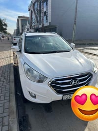 🚗 هيونداي توسان 2014 للبيع 🚗 ▫️ اللون: أبيض ▫️ الممشى: 95 ألف ▫️ المحر...