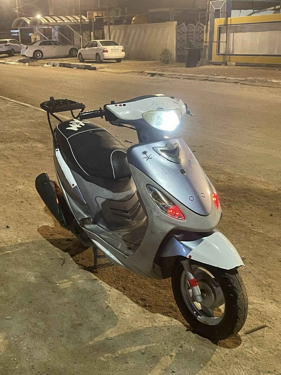 ماكس قچمه للبيع الدراجه كله بلاديه مامفتوحه نكره سلف هندر دراجه شلعه معدل وستمراريه كلش حلوه السعر 650 وهذه رقمي ***********
