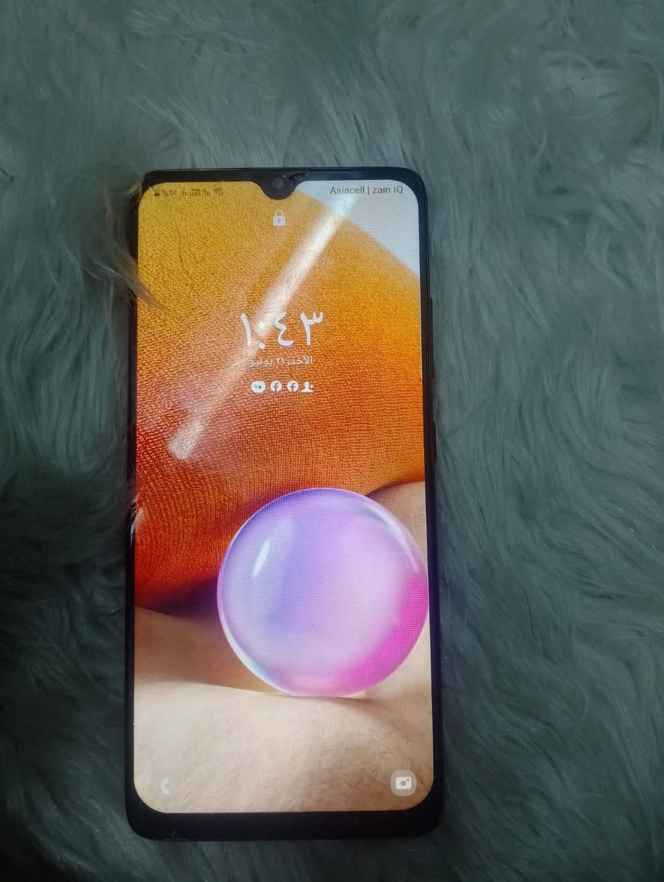 جهاز سامسونج a32
ذاكره ١٢٨رام ٦ 
جهاز نضيف بس بي فطرين لو ٣ مثل ماموضح بل صوره سعر ٩٠ بي مجال شراي اتصل 
***********
