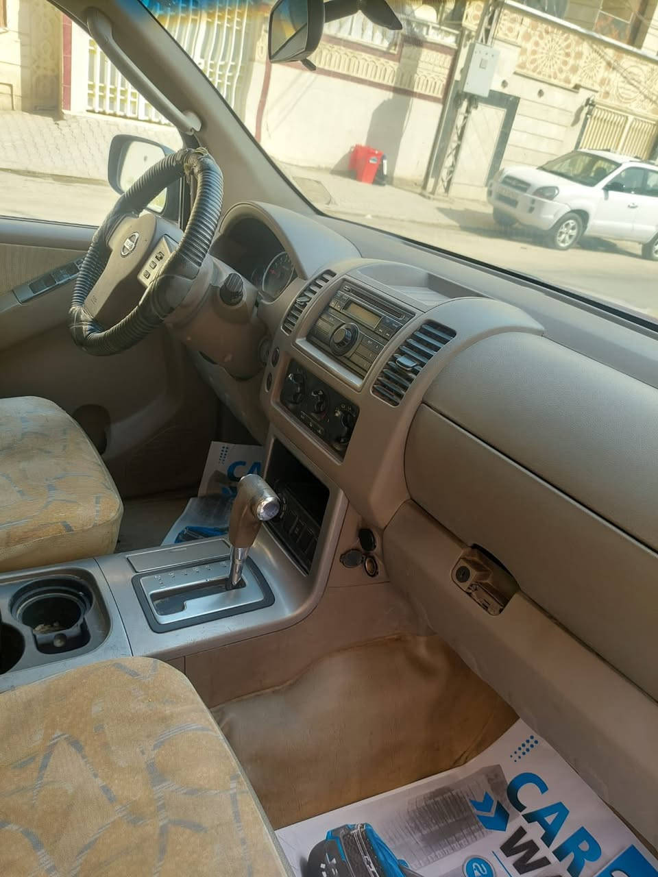 🚗 نيسان باثفندر 2008 (وارد أمريكي) - للبيع فقط 🚗
 الموديل: 2008
 المحرك: 6 سلندر (الحجم الوسط)، محرك وكير وتبريد بشرط الجاهزية والفحص 100%.
 الرقم: رقم نجف ألماني، السيارة بإسمي والتحويل أو المداورة ثاني يوم مضمونة.
🛠️ حالة البدي والحادث:
 الحادث خلفي ومصلح بأمريكا (البجم كبس بلادي ما واصلة أي شي).
 السيارة بنظافة حلوة وجاهزة من كلشي وما تحتاج أي مصروف، حدادية وتخم تايرات كاملة.
💵 السعر والمكان:
 السعر المطلوب: 90 ورقة (9,000$) وبيه مجال للشراي الطيب واليبشر بالخير.
 مكان التواجد: النجف الأشرف.
⚠️ ملاحظة مهمة جداً:
السيارة للي يدور نظافة ويستخدم، والي تعجبه السيارة على راسنا ونخليه بعيونا، والي ما تعجبه هم على راسنا ونخليه بعيونا.
📥 ملاحظة: ما متواجد على الفيسبوك والتعليقات، الي يحب يستفسر أو يجي يشوف السيارة يتصل اتصال مباشر أو يراسلني واتساب:
📞 رقم الهاتف / واتساب: ***********
