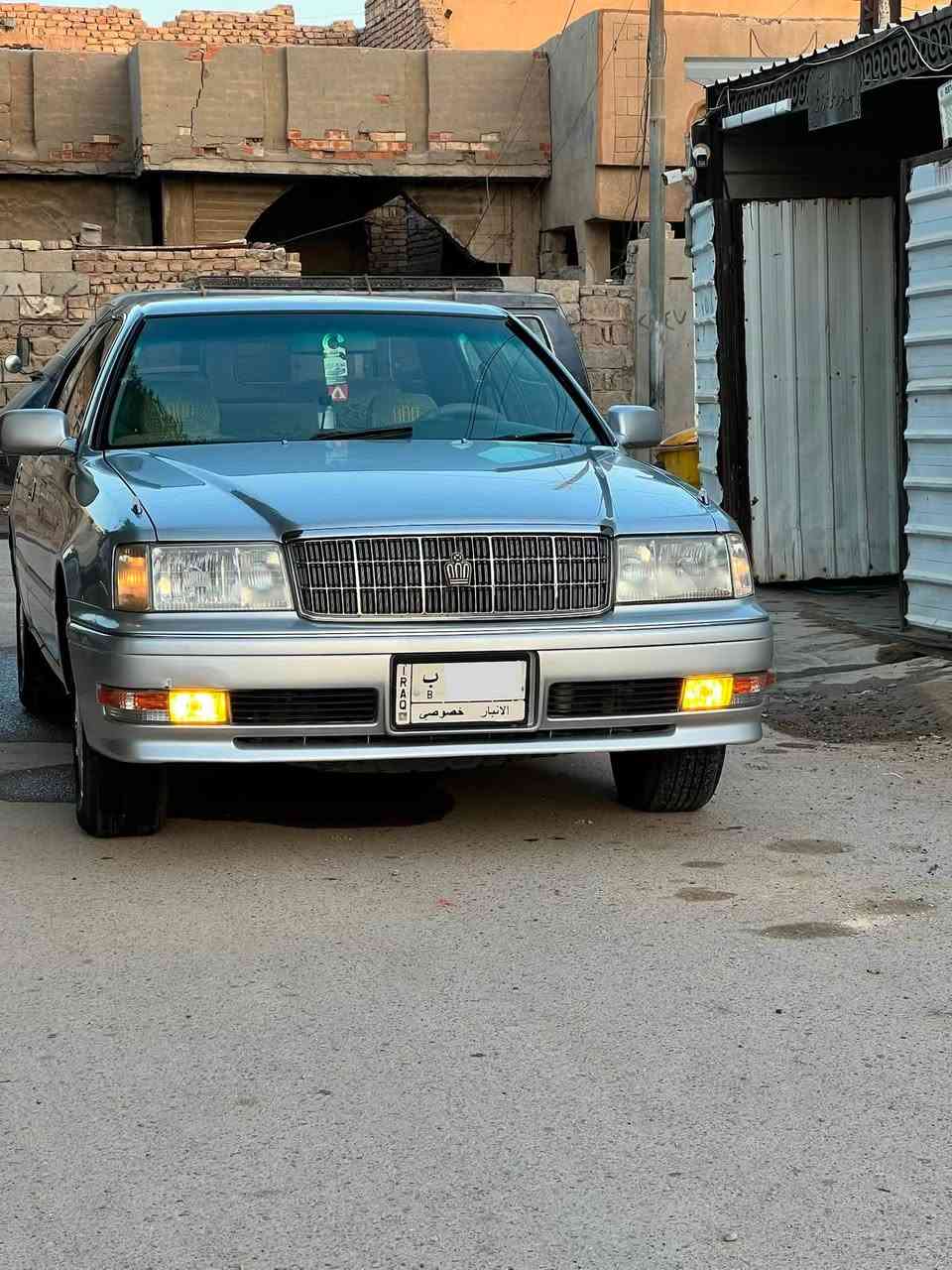 السلام عليكم راس الثور موديل ١٩٩٩ رقم انبار تحويل مباشر سنويه لل ٢٠٢٧ تخم شاشا كبيره سستم صوت تبريد ثلاجه بحيث الفضل لله عل درجه الولا وتجمد قطعتين محرك ٣٠٠٠ تخم تاير ويل كب داخل جديد سياره مال جناي ماشيه ٢٧٠ الف ترايك للعمره تدعيلي وترجع تقفيل سنتر لك مركزي وجهاز صرف بانزين يخبل مرشوشه جماليه سبب جراد بيهه طخه جاملغ امامي للبيع او مراوس ويه كوري او ياباني سياره جديده رجاا لقارنها بالراكظات سياره جديده مكاني بغداد وهذا رقمي للاستفسار *********** ابو العز
