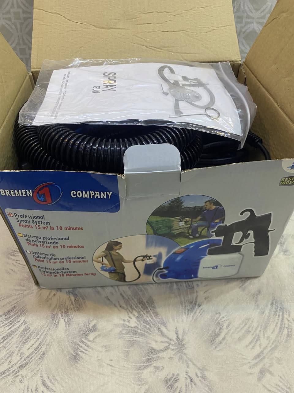 السلام عليكم عندي مسدس صبغ جديد لبيع السعر 40 وبيها مجال ***********
