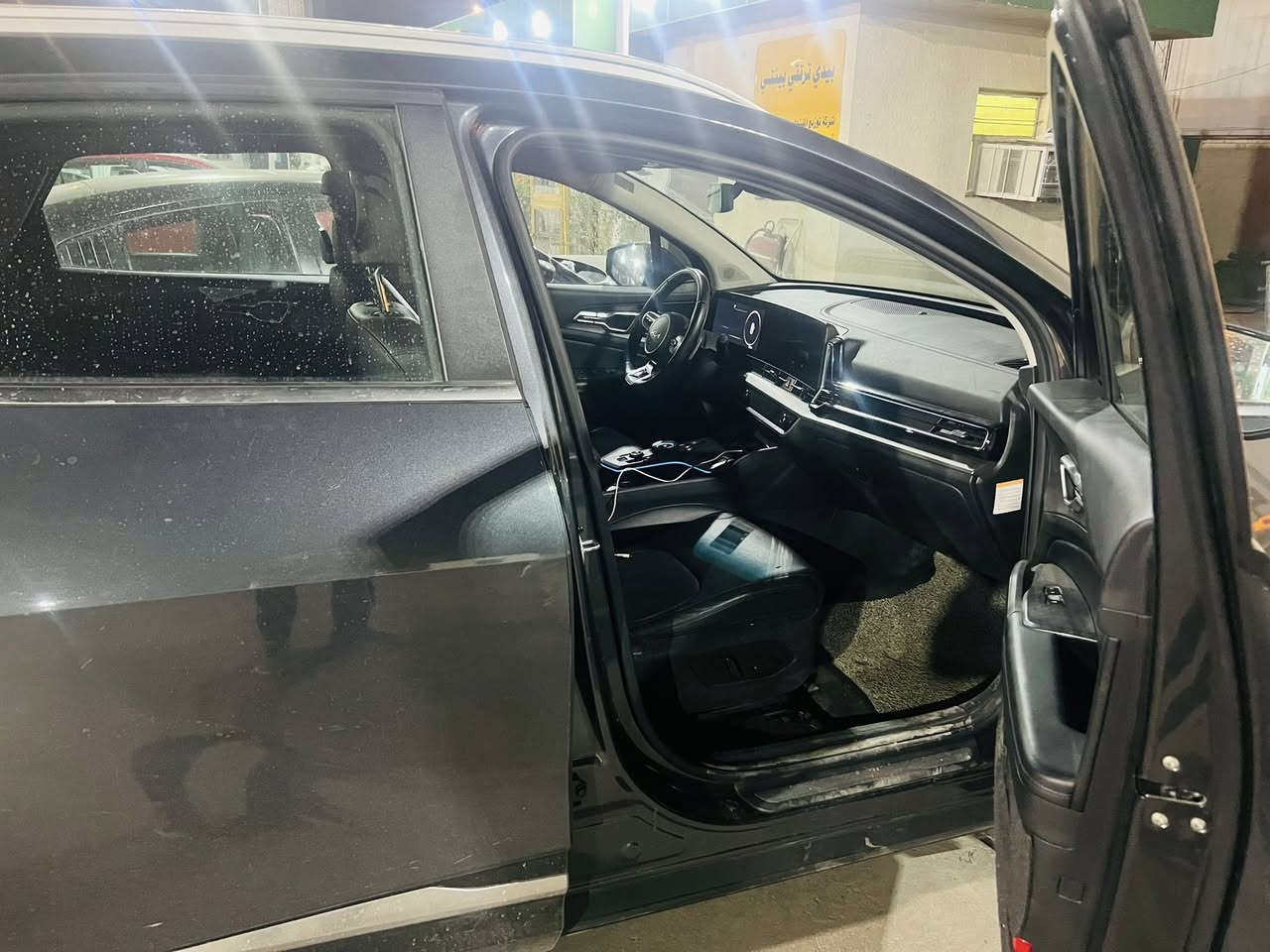 سلام علايكم سياره نوع اسبورتج للبيع موديل 2023 بغداد هايبرت فول المواصفات ماعده الفتحه بيها قطع صبغ العنوان بغداد الكرخ السعر. 175 وقابل التفاوض ***********.              ***********
