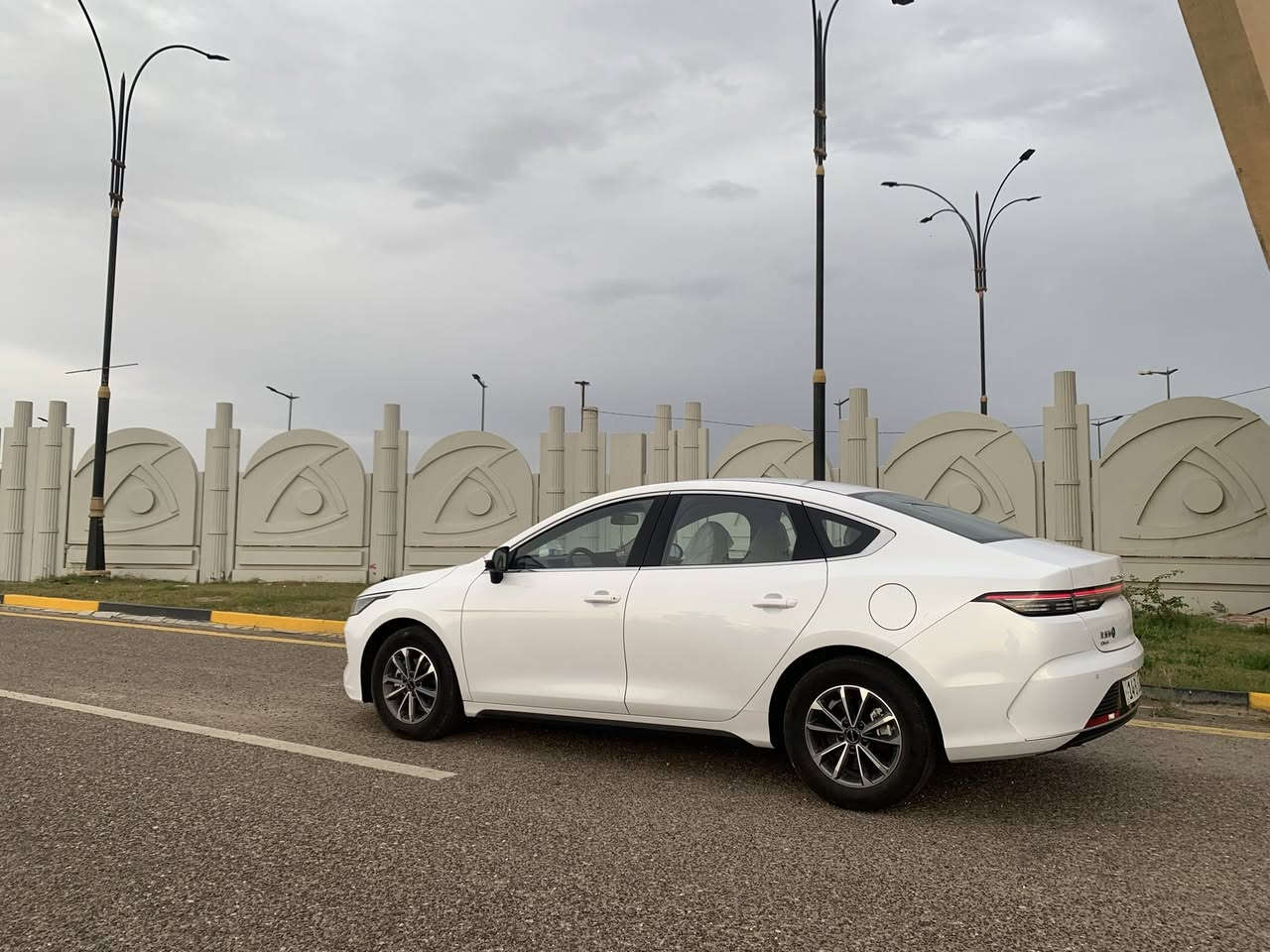 السلام عليكم اخوان
بي واي دي 
الموديل/2025 دسترويل
مكفوله سياره من كلشي استخدام شخصي
المشي الكلي /3000
للعلم السياره مالت اقصاد
موصفات معروفه الدسترويل
السعر/120 قابل للتفاوض
العنوان /البصره الزبير
الرقم/***********
