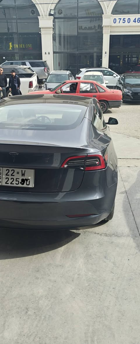 ‏Tesla Model 3 2023
الضرر :  جاملغ وبنيد نفسهم مصلحات موجوده صورة التصليح والضرر 
اون لاين 
ماشيا فقط ١٢ الف 
مرقم اربيل 

المواصفات
شاشه
كشنات كهرباء
ويل كب
كامرات 360
صندوك كهرباء
لايتات زنون
بكلايت لد
كشنات جلد
حساسات امامي خلفي 
رادارات 360
وبعد بيه هواي مواصفات 

السعر 158 وبيه مجال


**إذا كنت صاحب هذا الإعلان وتريد حذفه لأي سبب، رجاءا أرسل رسالة إلى الدعم الفني**