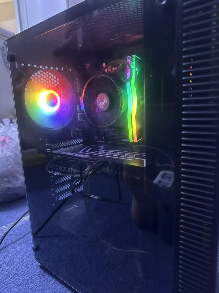 CPU: AMD Ryzen 5 5500 tray
GPU: Msi Ventus 2x RTX 4060 8g
RAM: Lexar 16Gb Thor 3600mhz
STORAGE: (M.2) Addlink 1T
PSU: yuiui 650w bronz
MB: Msi B450M-A Pro max
COLLER: LC-1000 Black
CASE: power train x99

ئەم کەیسە بۆ فرۆشتن خاوێنە بێ کێشەیە نرخی 600$ کەمتر ناتانم


**إذا كنت صاحب هذا الإعلان وتريد حذفه لأي سبب، رجاءا أرسل رسالة إلى الدعم الفني**