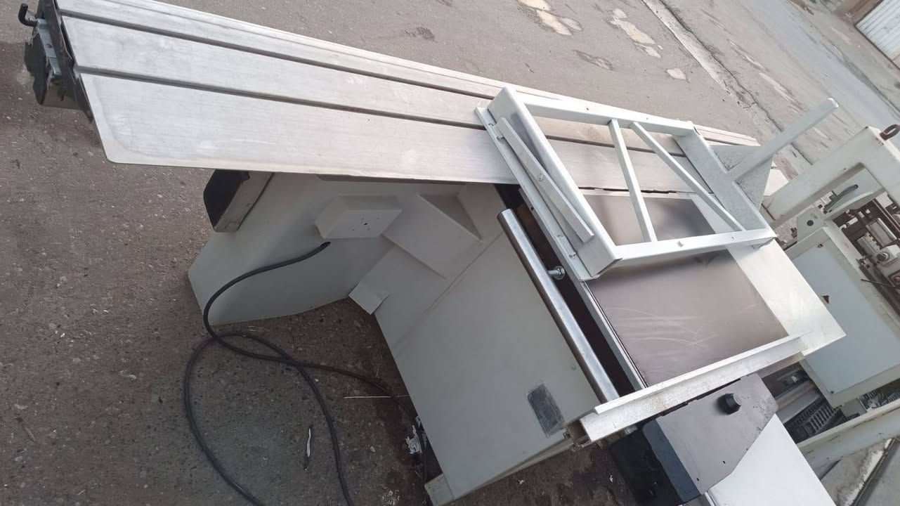 منشار 3200
***********واتساب 
***********واتساب 
اربيل صناعه جنوبيه خلف شركه اوسكار فرع نجارين
