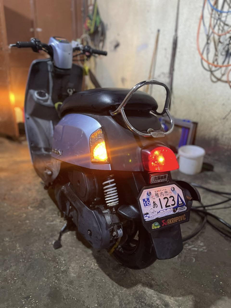 سلام عليكم بوليس ٢٠٠٩نوزل الدراجه كلش حلوه و جديده السعر ٦٧٥ وبيه مجال مكان كربلاء
***********
