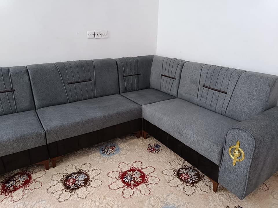 ديوان ١٠ نفرتفصال  غير مستخدم جديد  قماش كتان اصلي اسفنج عالي سوبر الشراي يتصل *********** أربيل, العراق
