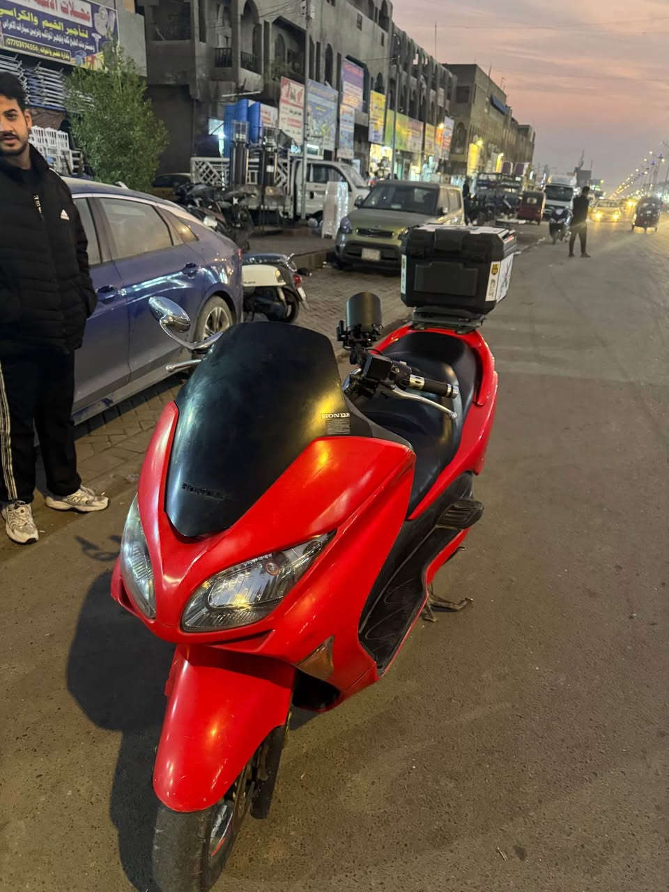 السلام عليكم
دراجه فورزا 0/9 مرقم رقم نكليزي تتحول بكل المحافظات رقم كركوك باسمي 7 كير 4 وضعيات مكفول بس اشري الكفرات بيها طخطخات تروح بلبولش نكره سلف كامله ترايك من الفاو لزاخو 
مكان بغداد 
*********** 

‭***********‬ بغداد, العراق
