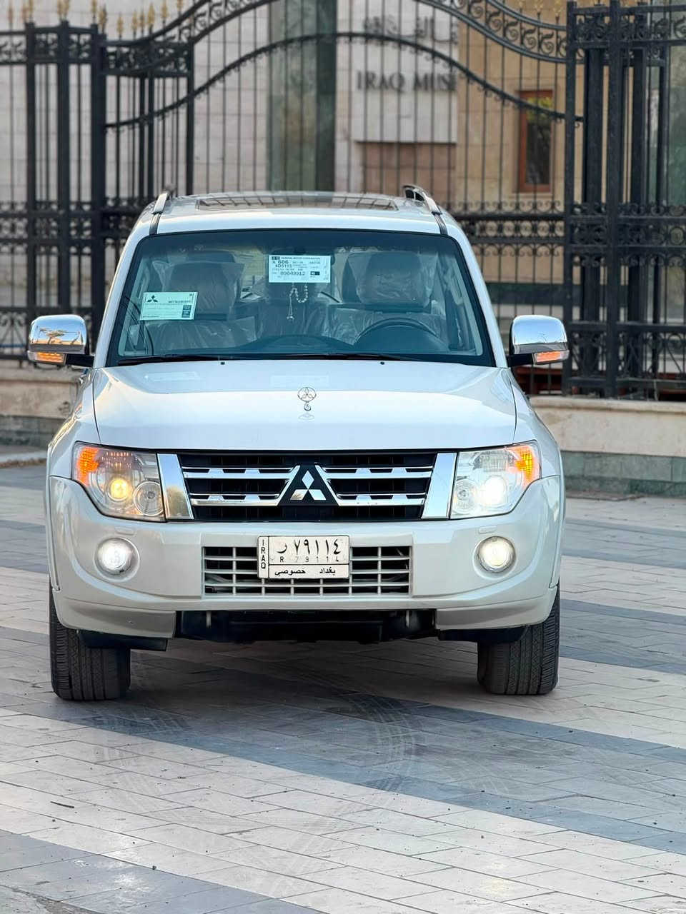 باجيرو2014  حبتور فول مواصفات لون ابيض صدفي حجم المحرك 3500 رقم  بغداد مشروع واطني بدون حادث  سيارة  مكفوله كفاله عامه سياره كلين عله واضع الشركه معروفه خليجي السياره جديده مال جناي فورويل نضام دفلوك كشنات كهربائي اشارة بل مري شفط تحكم ستيرن شاشه اندرويد شاشات خلفيه  اصليه فتحه تبريد ثلاث قطع حساسات خلفيه زاد ثلاجه تخم تاير كير مكينه حداديه خير من الله سياره جديده لوك محرك 6السعر 157 اتصل***********مكان  السياره بغدادالكرخ
