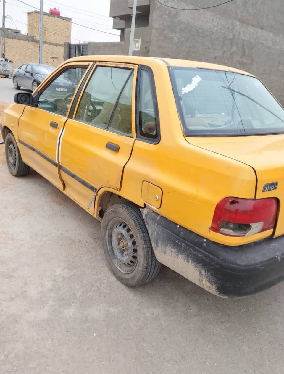 سلام عليكم سايبه البيع 2009رقمه قادسيه مشروع وطني سنويته 2028محركه بي خيط بخار سعره 13ورقه مكان سماوه شراگيه3. ***********
