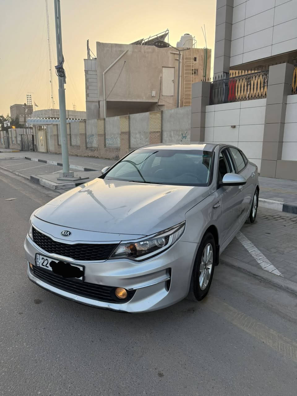 سلام عليكم
اوبتيمه 2018ادوات ادوات كصه جنطه دخول جديد جاهزه مكينه كير كفاله حداديه جديده تبريد ثلج محرك2000 غاز اصل 
متوئم شمالي نكليزي طبق الصل السعر57$
العلوان البصره 📍
الهاتف ***********
