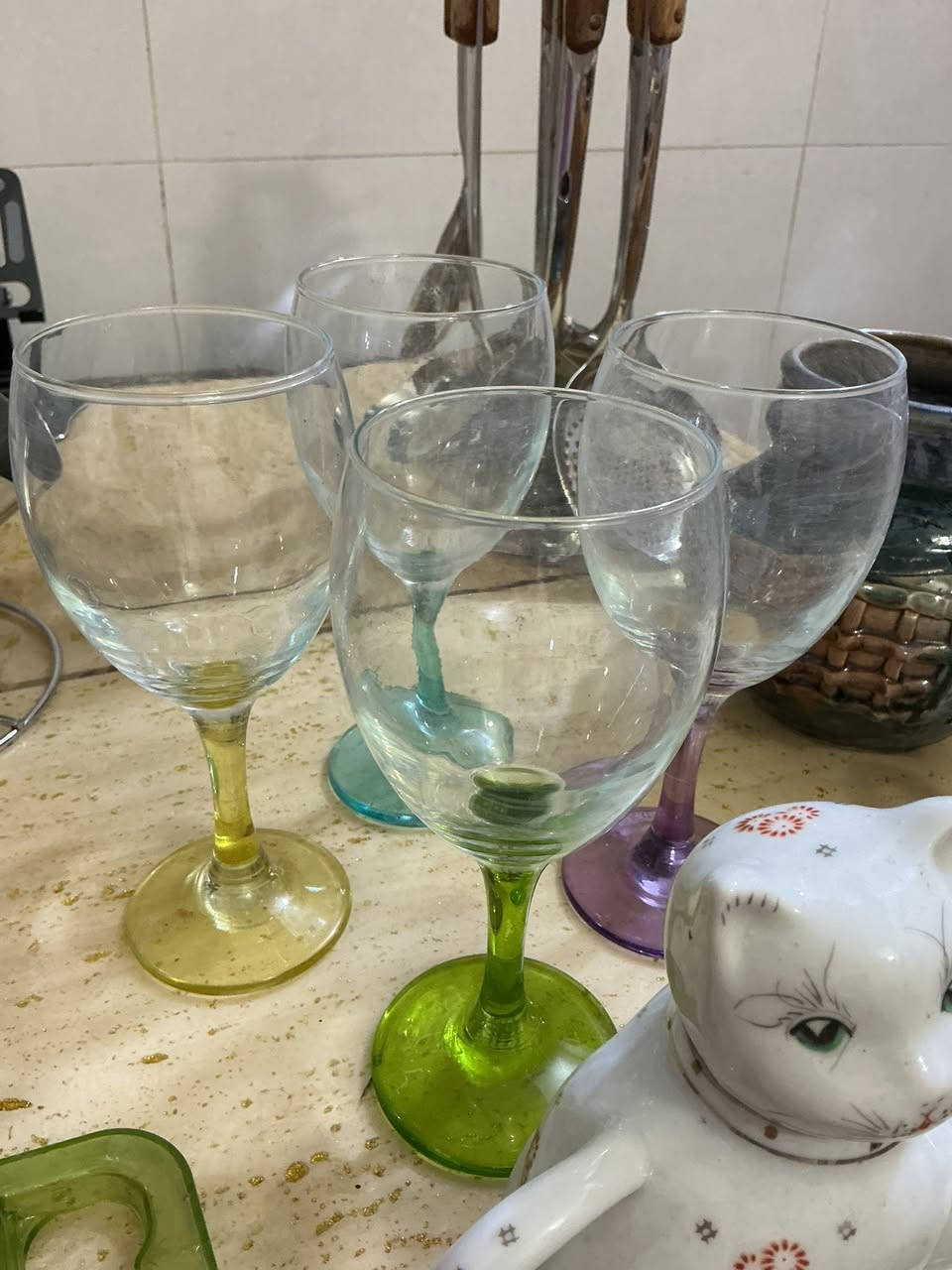 للبيع عنوان شارع فلسطين تواصل خاص للشراي الرقم *********** واتساب السعر كلهن 5 الف
