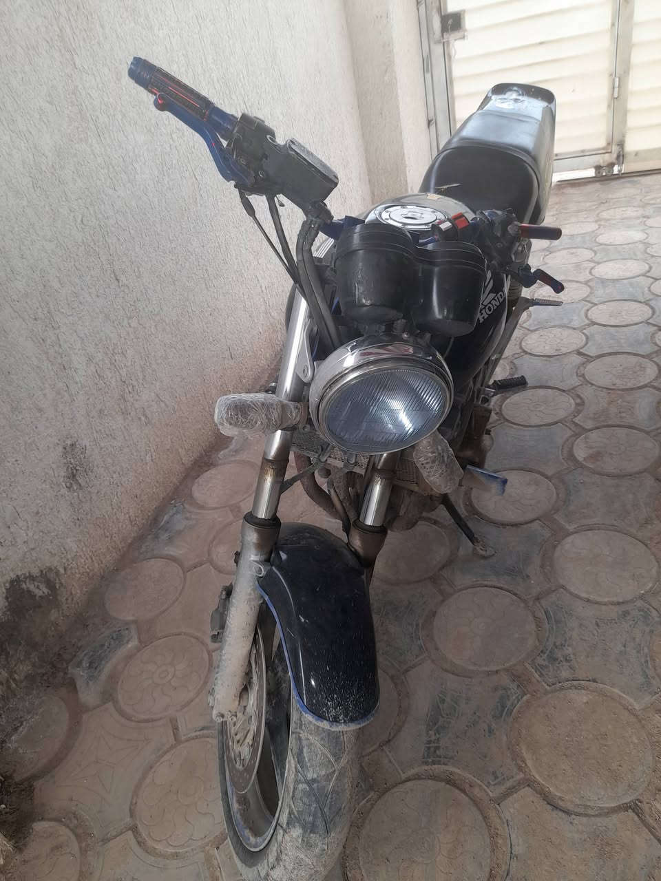 سلام عليكم من رخصة الادمن للبيع دراجة CB4 محرك 400cc شرط الفحص كابريتر 16ولف دراجة قويه بمعنى الكلمة شلعه ومعدل بشرط أوراقها كاملة واصوليه وتحويل ثاني يوم مكانه كربلاء حي العباس السعر 1600وبيها مجال للشراي


**إذا كنت صاحب هذا الإعلان وتريد حذفه لأي سبب، رجاءا أرسل رسالة إلى الدعم الفني**