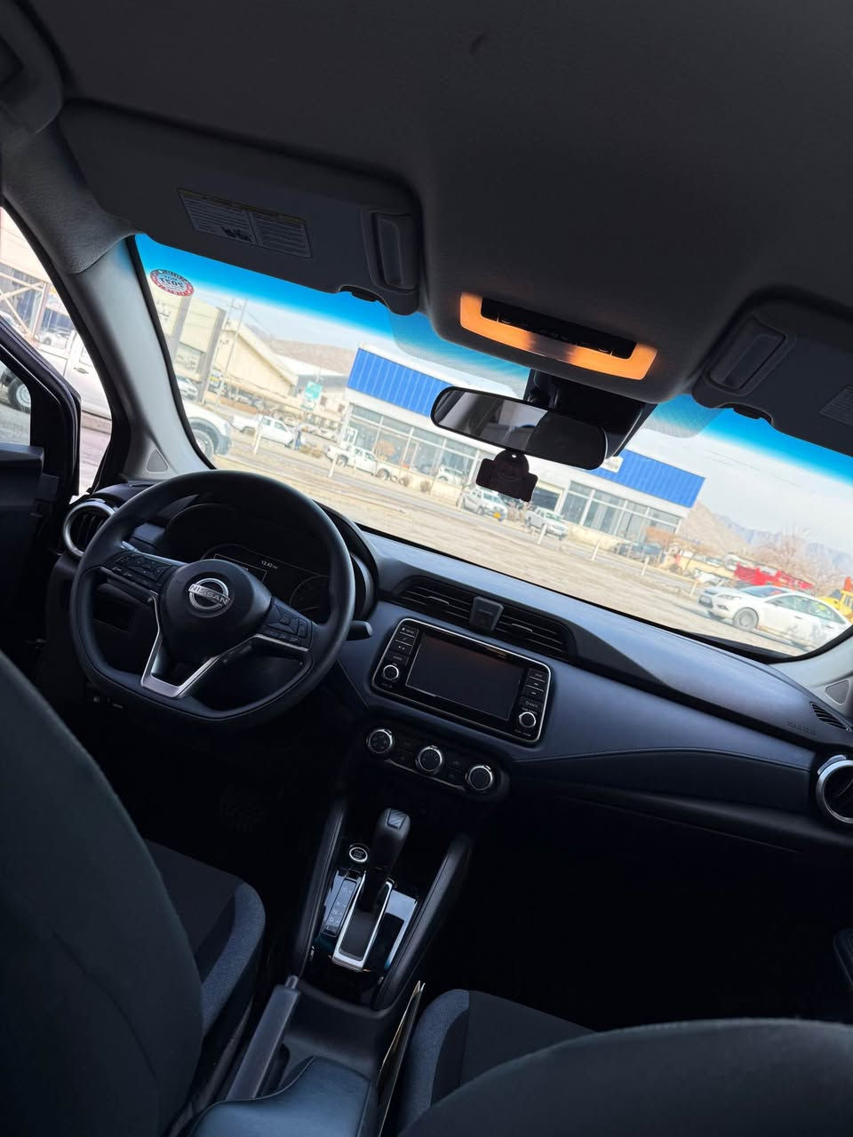 نیسان فێرسە مۆدیڵ 2024 موسەفات SV 
سیارەکە وەکوو بۆیاخ هەدووک چەمەلاخی پێشەوەی بۆیاخە 
پشتوو پێشی کەپسە 7 مایل ڕۆشتوە بێ شوختە تازە ڕەقەم کراوە بەناوی خۆمەوەیە گێڕوو مەکینەی بەشەرتە
‎ژم ***********  تیلگرام وەسئەپ 
نرخەکەی  128گەڵاوو مەجال رانية, السليمانية
