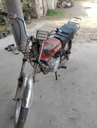 دراجة • ٤ كير • أوراق