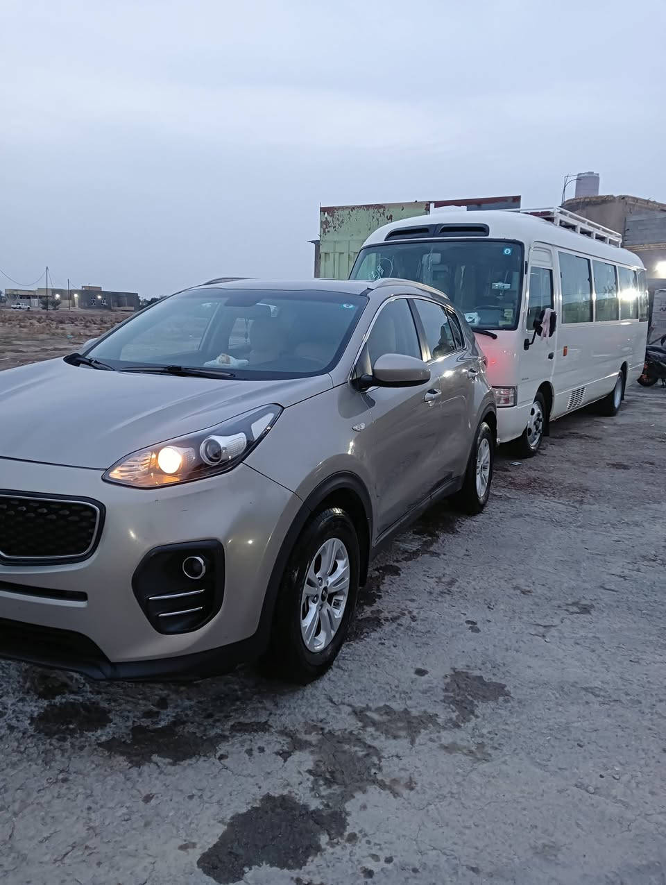 السلام عليكم لبيع سبورتج 2017 خليجي رقم قادسيه انكليزي بسمي مكينه 2000 كير مكينة حداديه تبريد شرط مكفول مكان السماوه اي استفسار عله رقم (((***********)))  مامتواجد عله نت
