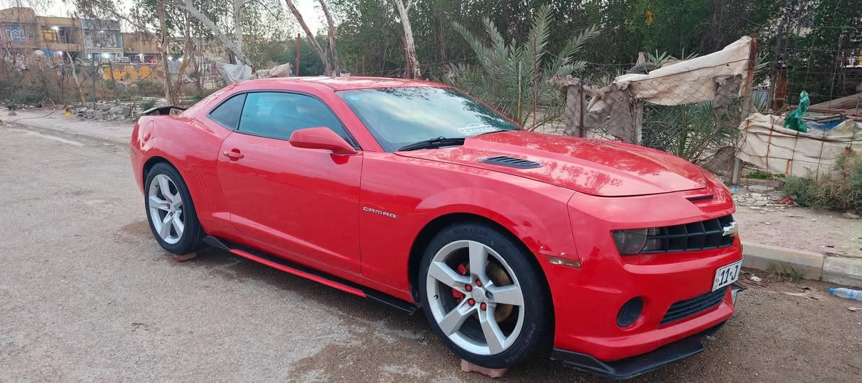 يالله السلام عليكم للبيع كمارو 2010 مكينه كير حداديه كهربائيات جاهزه رقم بغداد انكليزي مكاني واسط الكوت السعر 80 وبيها مجال للطيبين *********** السياره كلش حلوه ومرتبه وبلعافيه عل ياخذها
