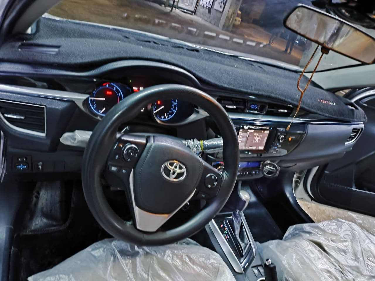 السلام عليكم كورلا للبيع وارد امريكي 15 حادث جامرلغ خلفي  فول مواصفات s السعر 133 رقم ***********
