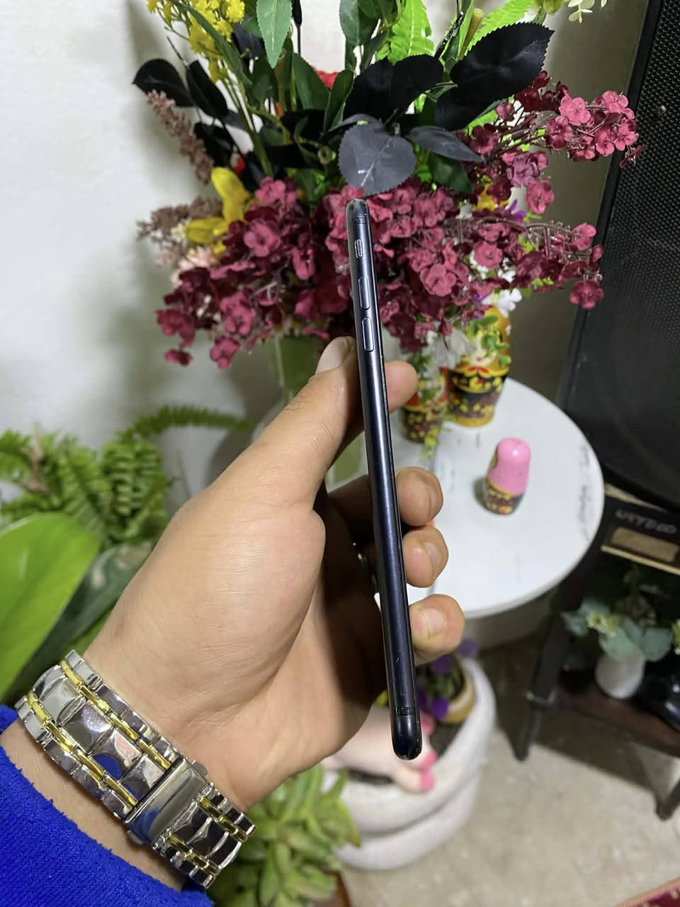 سلام عليكم … مكاني كركوك

جهاز ايفون 7 بلاص نموذج M امريكي لون اسود فحمي ذاكره 128 كيكه بطاريه 63 جهاز كل جسمه بلادي مامبدل بي اي شي او ماتصرف شحن شرط حيل نظيف كل جسمه شغال كامرات دمعه بصمه سيم كارت بشرط للبيع سعر 90 الف شراي اتصل ***********
